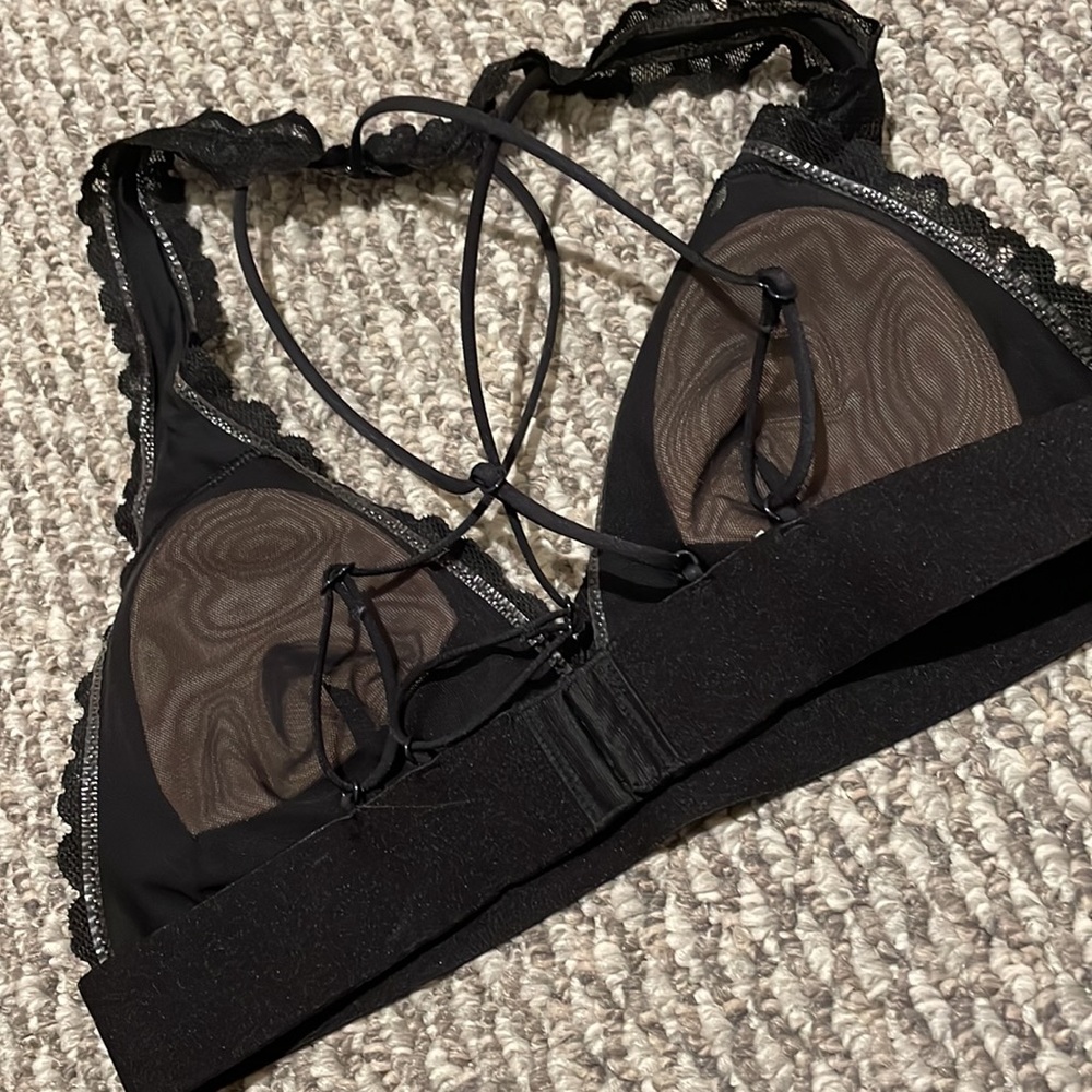 LACE HALTER BRALETTE - Picture 6 of 7